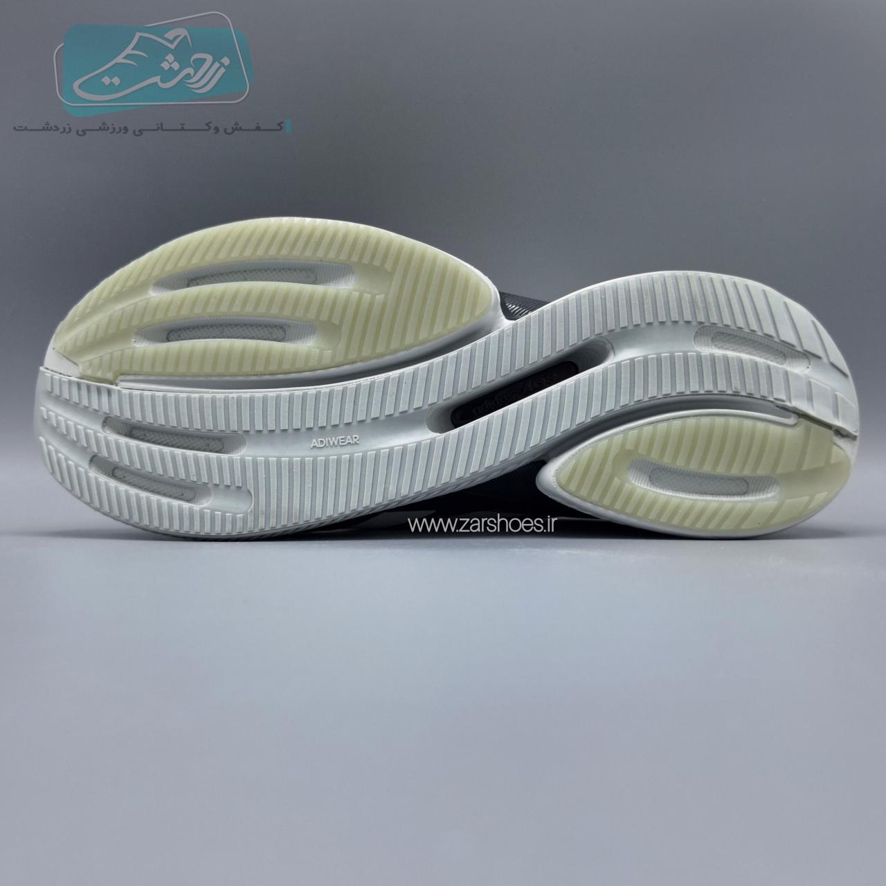  https://zarshoes.ir/uploadfile/file_portal/site_5571_web/file_portal_end/shop/انبار-قدس/product/61/4/1.jpg  