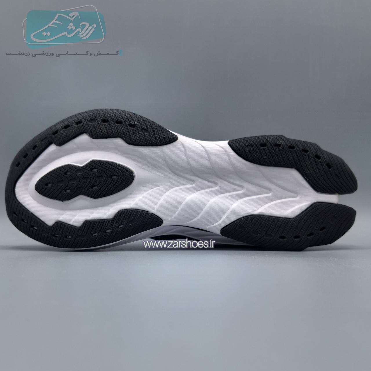  https://zarshoes.ir/uploadfile/file_portal/site_5571_web/file_portal_end/shop/انبار-قدس/product/69/1/1.jpg         