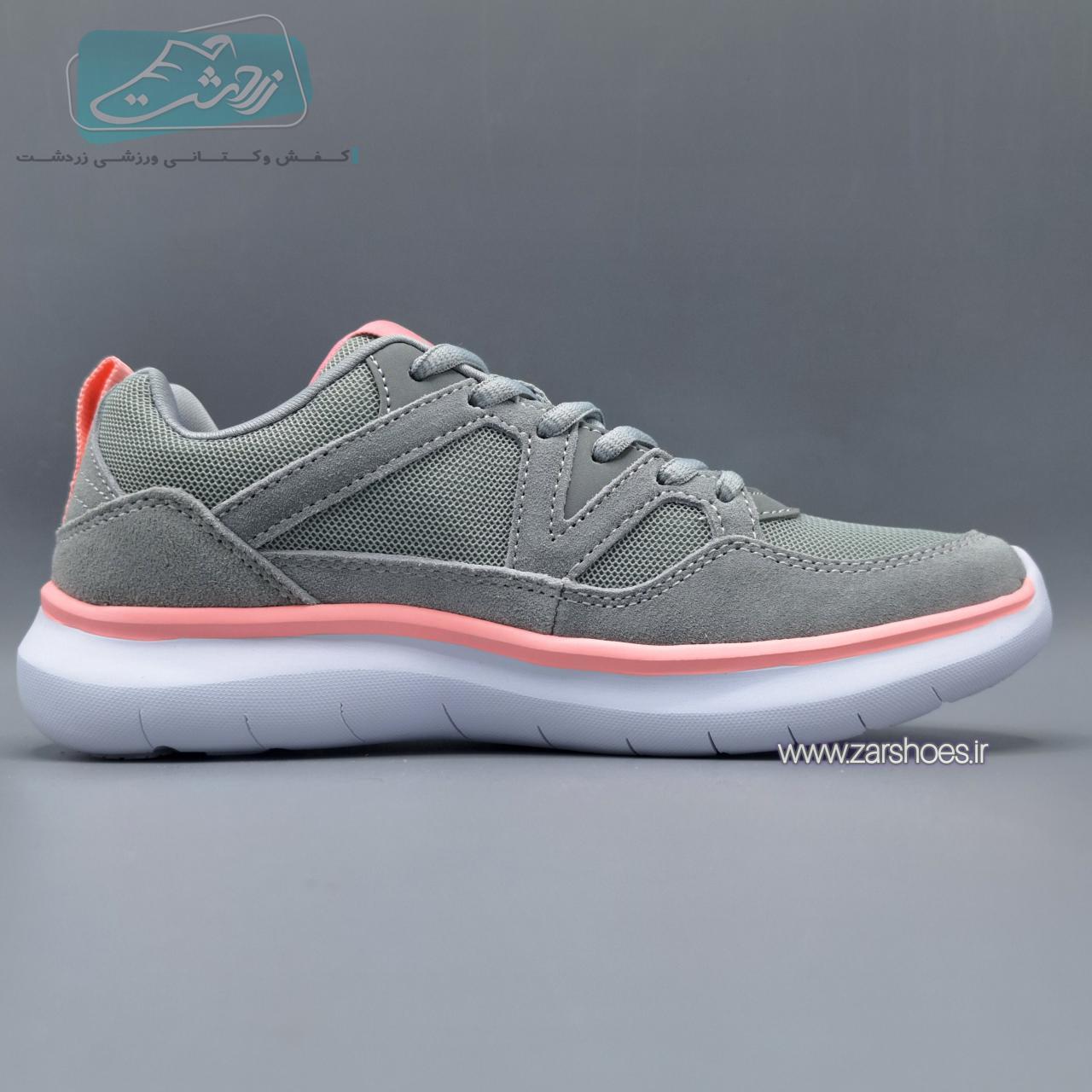  https://zarshoes.ir/uploadfile/file_portal/site_5571_web/file_portal_end/shop/انبار-قدس/product/69/1/1.jpg                    
