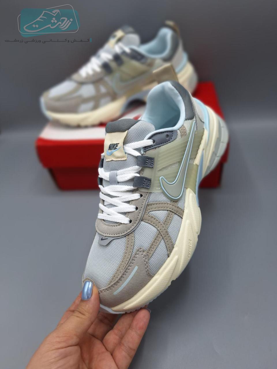  https://zarshoes.ir/uploadfile/file_portal/site_5571_web/file_portal_end/shop/انبار-قدس/product/78/12304/1.jpg      