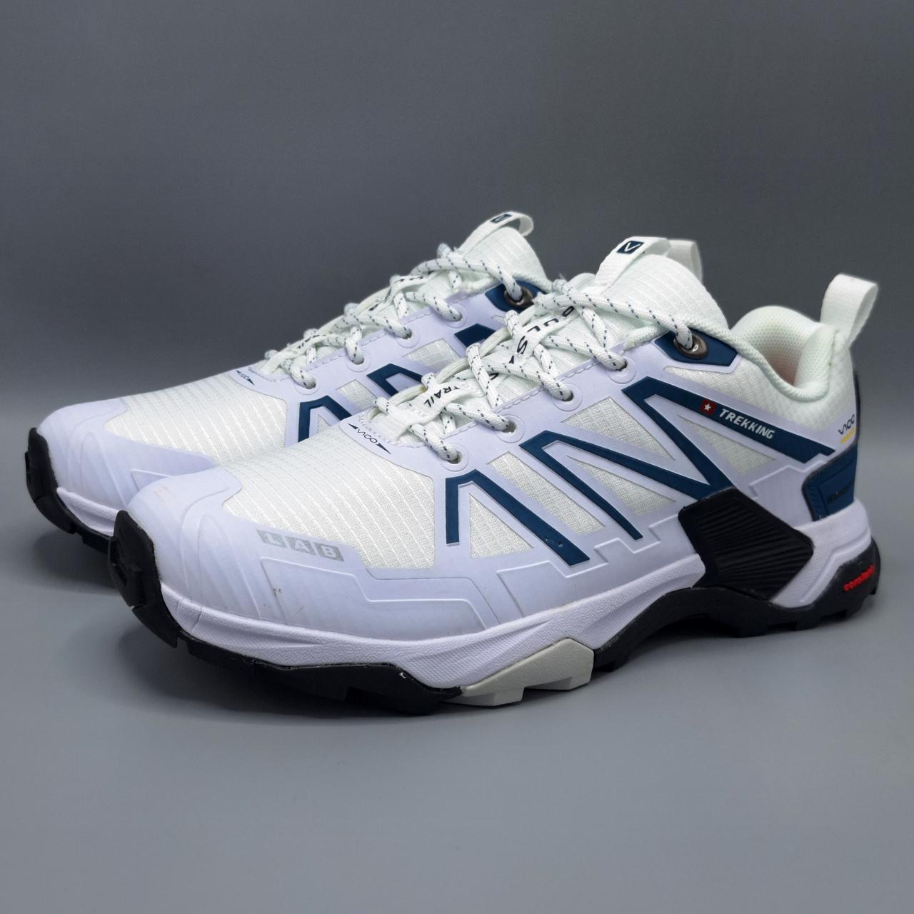  https://zarshoes.ir/uploadfile/file_portal/site_5571_web/file_portal_end/shop/انبار-قدس/product/78/12304/1.jpg  