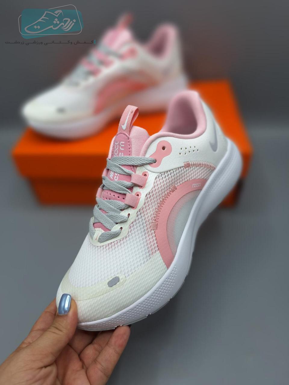 https://zarshoes.ir/uploadfile/file_portal/site_5571_web/file_portal_end/shop/انبار-قدس/product/78/12304/1.jpg          