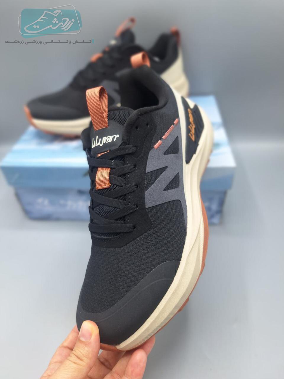  https://zarshoes.ir/uploadfile/file_portal/site_5571_web/file_portal_end/shop/انبار-قدس/product/78/12304/1.jpg          