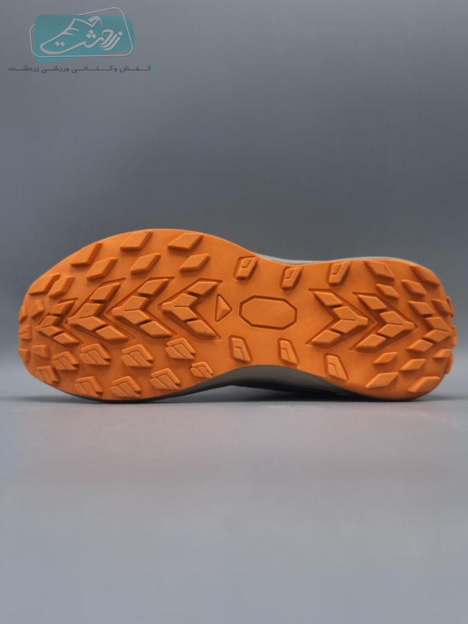  https://zarshoes.ir/uploadfile/file_portal/site_5571_web/file_portal_end/shop/انبار-قدس/product/78/12304/1.jpg           