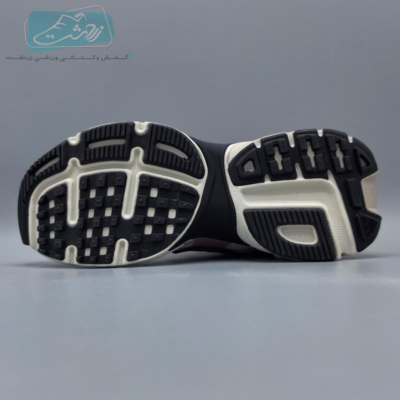  https://zarshoes.ir/uploadfile/file_portal/site_5571_web/file_portal_end/shop/انبار-قدس/product/79/1/1.jpg     