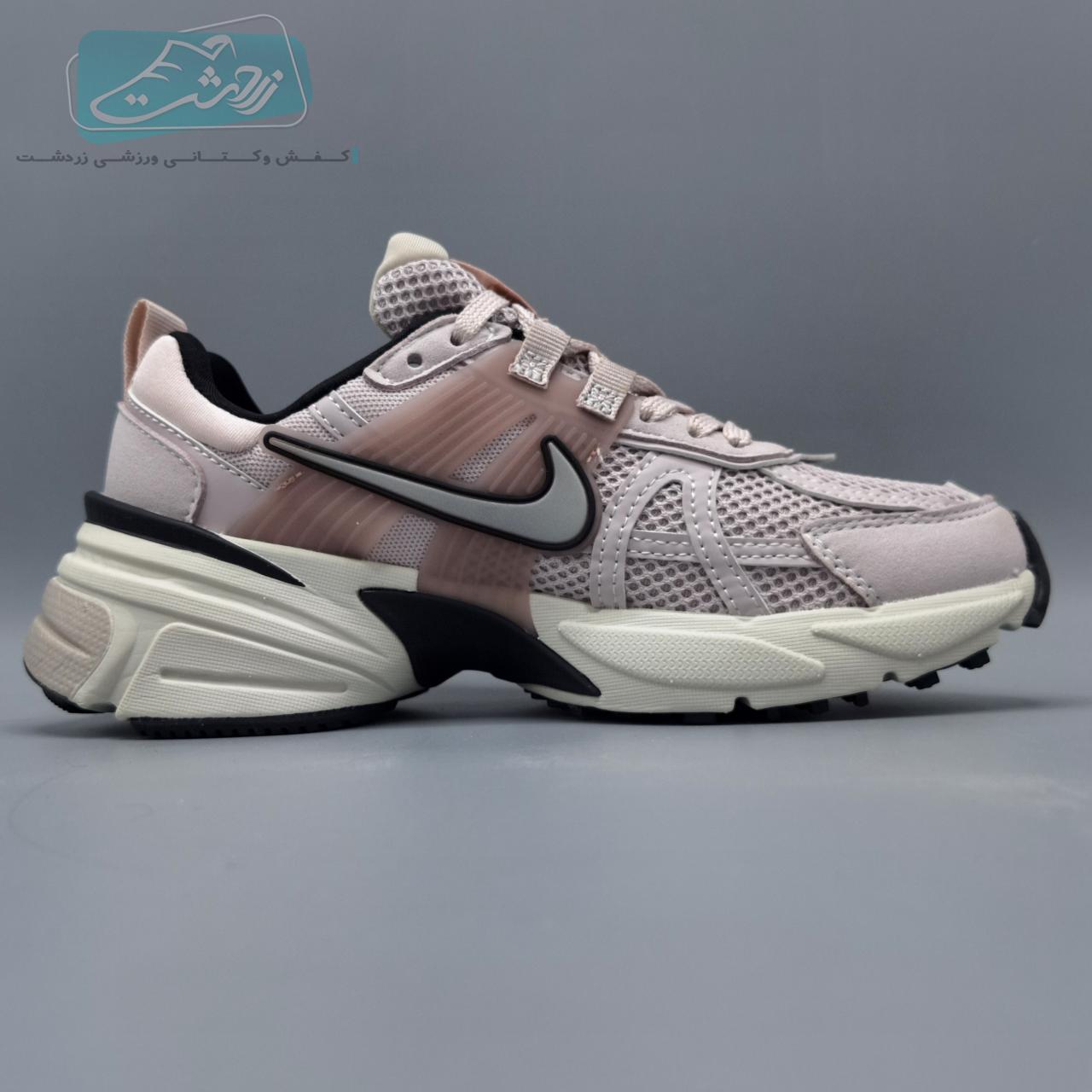  https://zarshoes.ir/uploadfile/file_portal/site_5571_web/file_portal_end/shop/انبار-قدس/product/79/1/1.jpg     