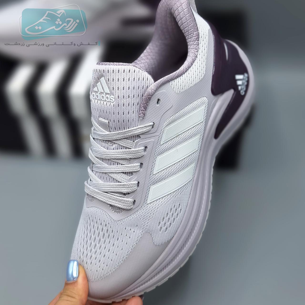  https://zarshoes.ir/uploadfile/file_portal/site_5571_web/file_portal_end/shop/انبار-قدس/product/80/1/1.jpg    