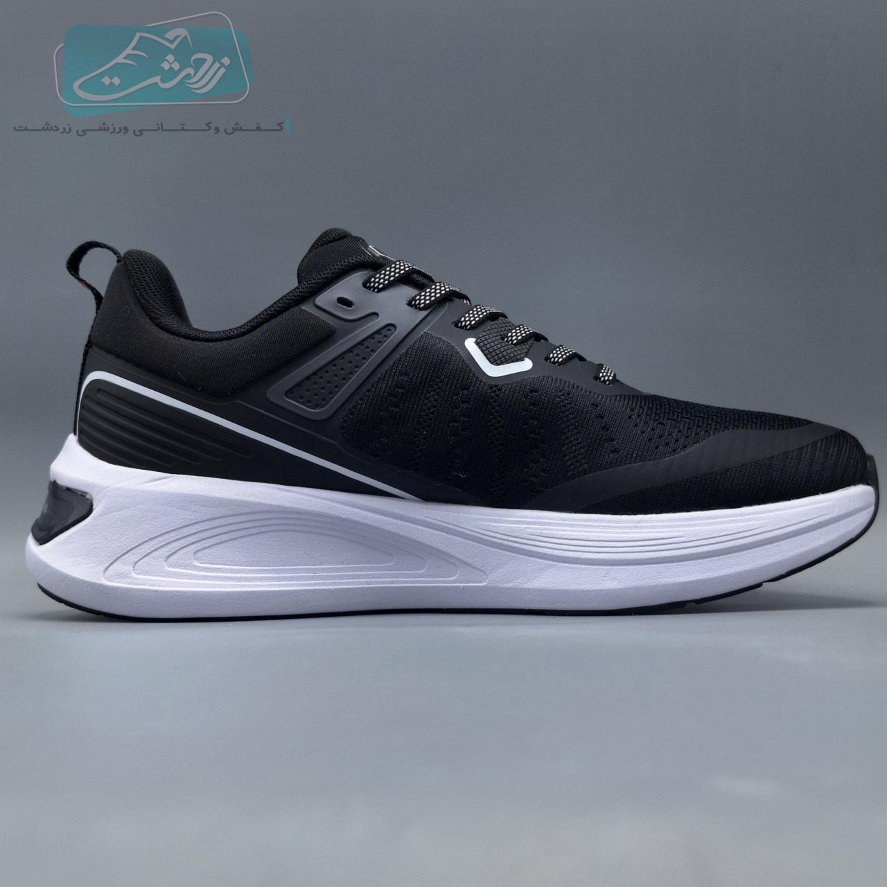  https://zarshoes.ir/uploadfile/file_portal/site_5571_web/file_portal_end/shop/انبار-قدس/product/84/16/کفش-مخصوص-دویدن-مردان-ویکو-چین-مدل-R3226-m1-(1).jpg