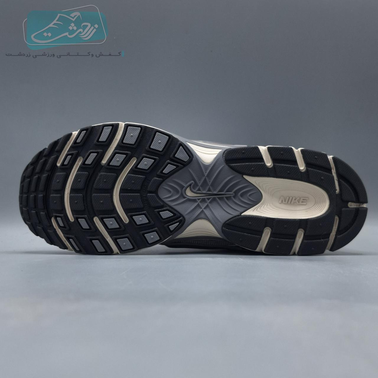 کفش مخصوص پیاده روی نایکی مردانه  V5RNRمدل -12507 