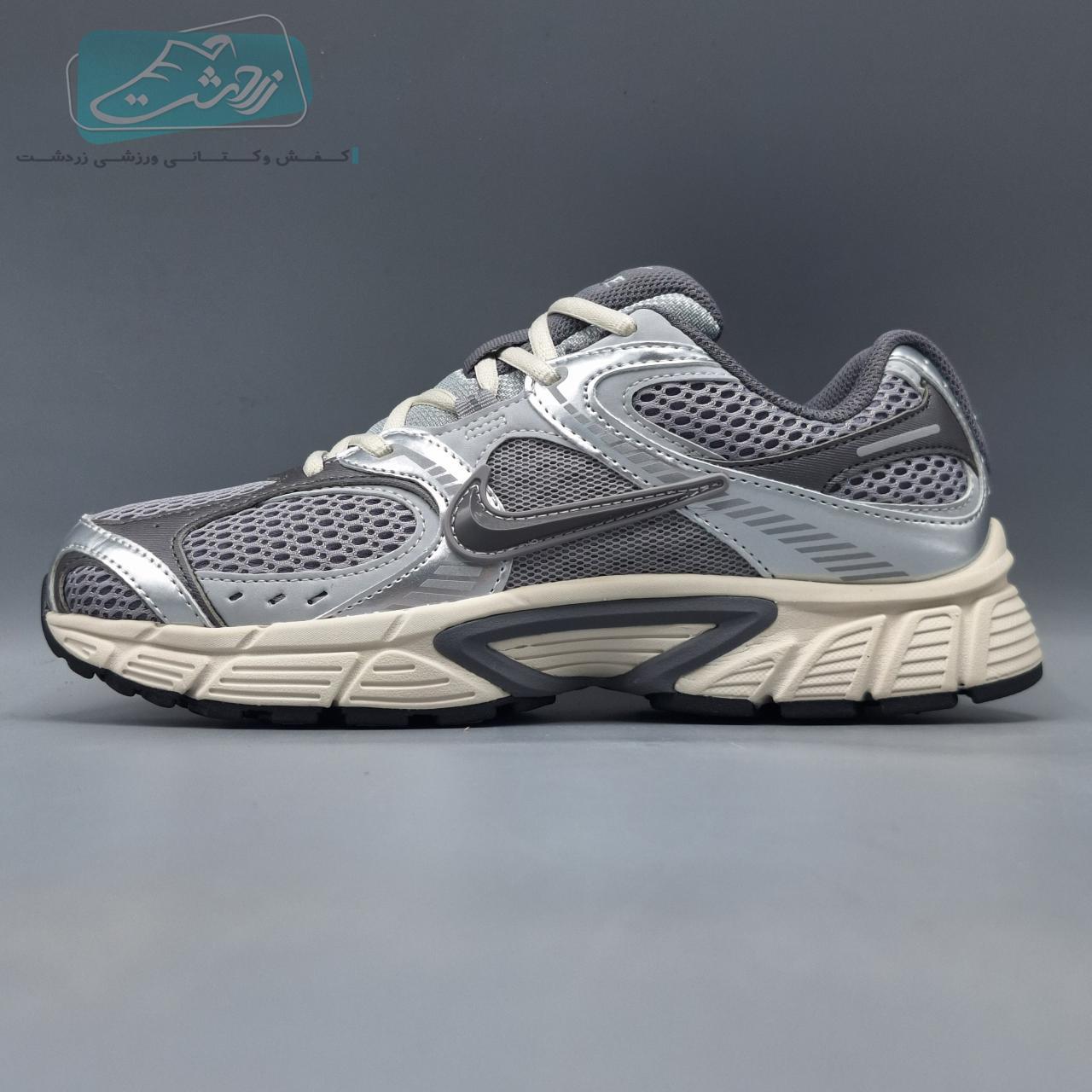 Nike V5RNR Shoes Walking For Men -